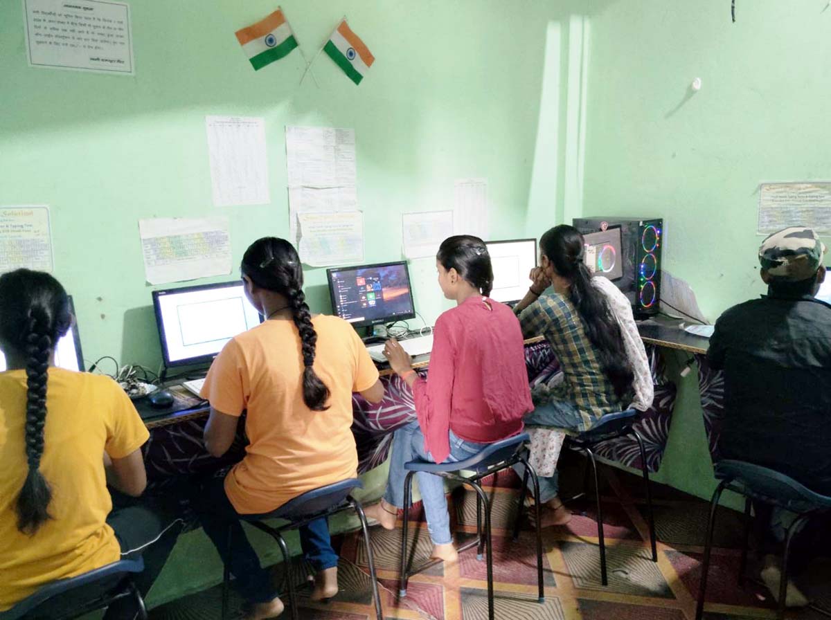 SHRI PARAMHANS COMPUTER CLASSES